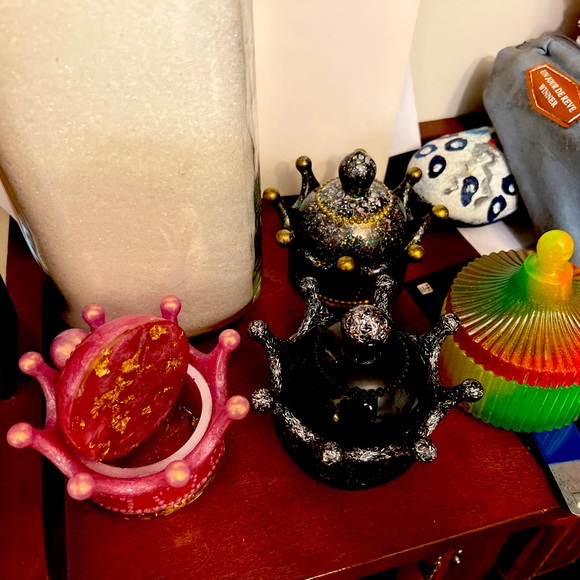 CROWN TRINKET BOXES 👑 - Picture 8 of 12